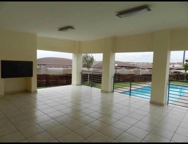 2 BEDROOM PROPERTY TO RENT IN GREENSTONE HILL